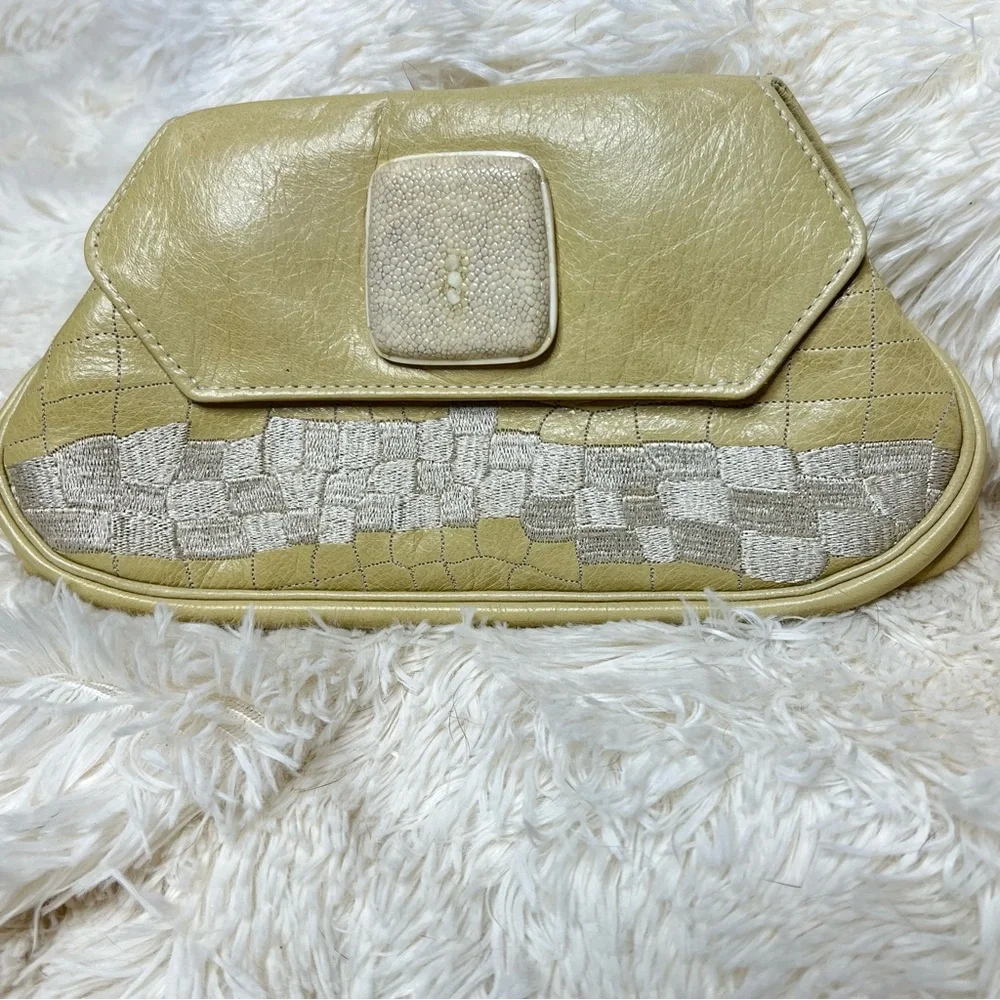 Vintage Stunning R&Y Augousti shell Clutch